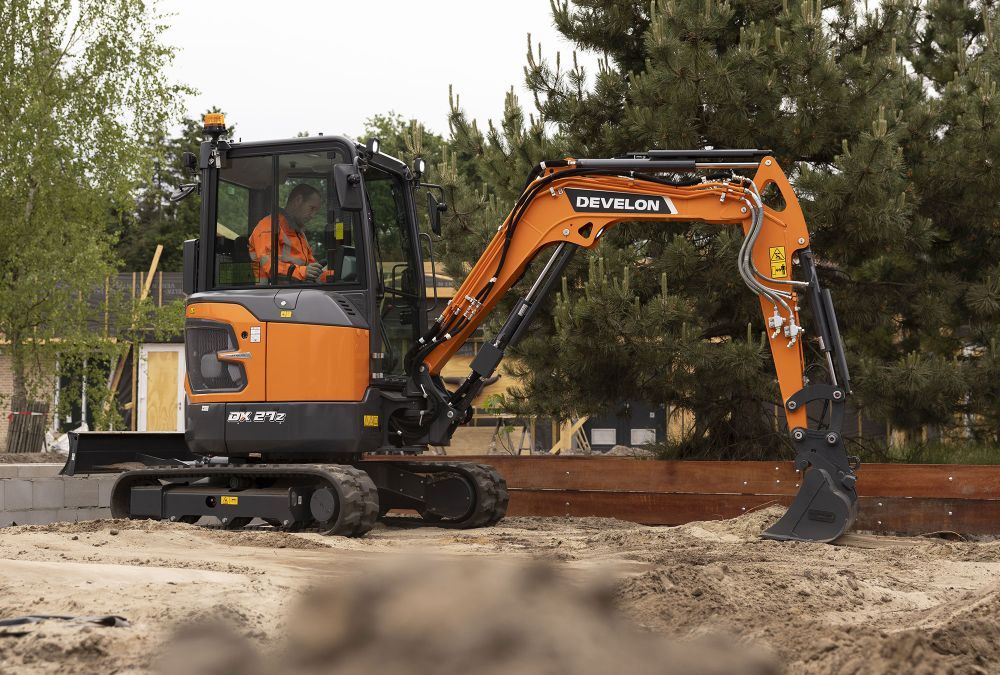 MinibagrDEVELON DX27Z - Obrázek 2