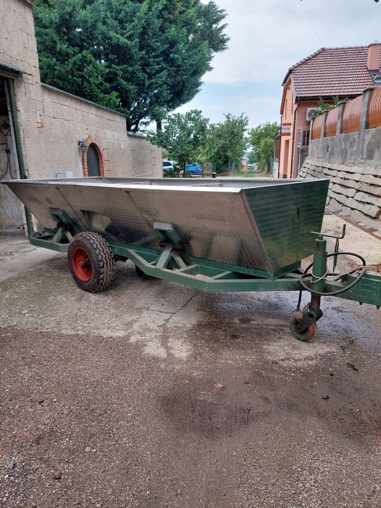 Vlečka na hrozny